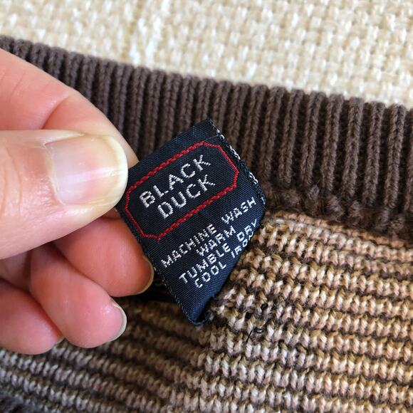 VTG 90s Black Duck Camo Knit Sweater Brown Pink Distressed Military USA Womens M - Picture 9 of 9